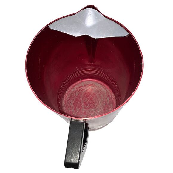 Red Regal Ware Vintage Mid-Century Modern Aluminum Pitcher with Black Handle - Picture 5 of 7